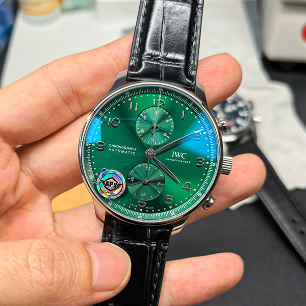 【APS製造 話題商品】IWC インターナショナルウォッチカンパニー ポルトギーゼ クロノグラフ IW371615 スーパーコピー時計